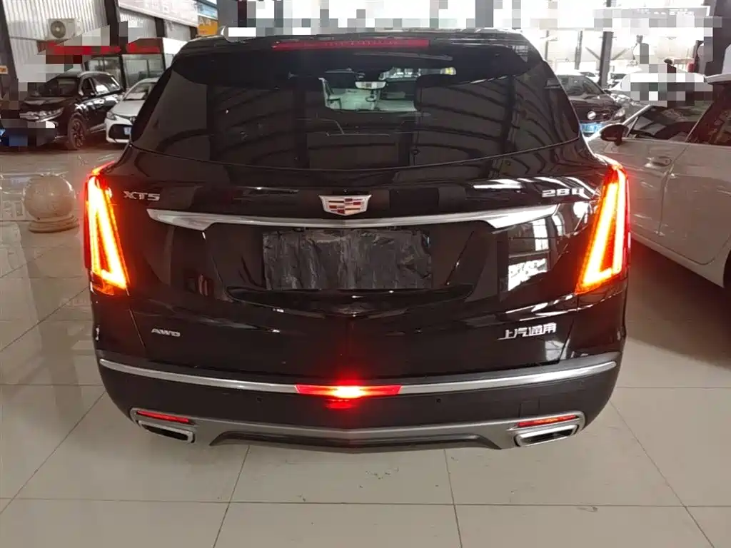 Cadillac XT5 2020 — фото 6
