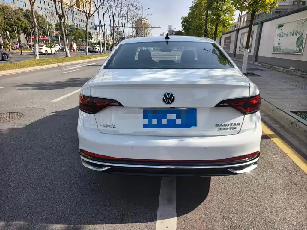 Volkswagen Sagitar 2023