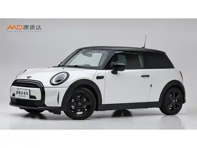 MINI MINI 2023