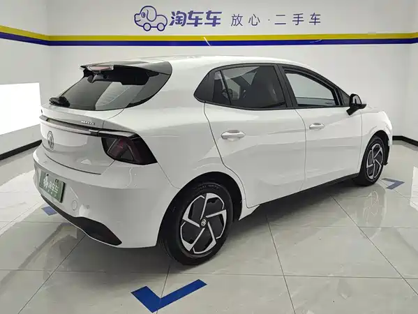 MG MG4 2026