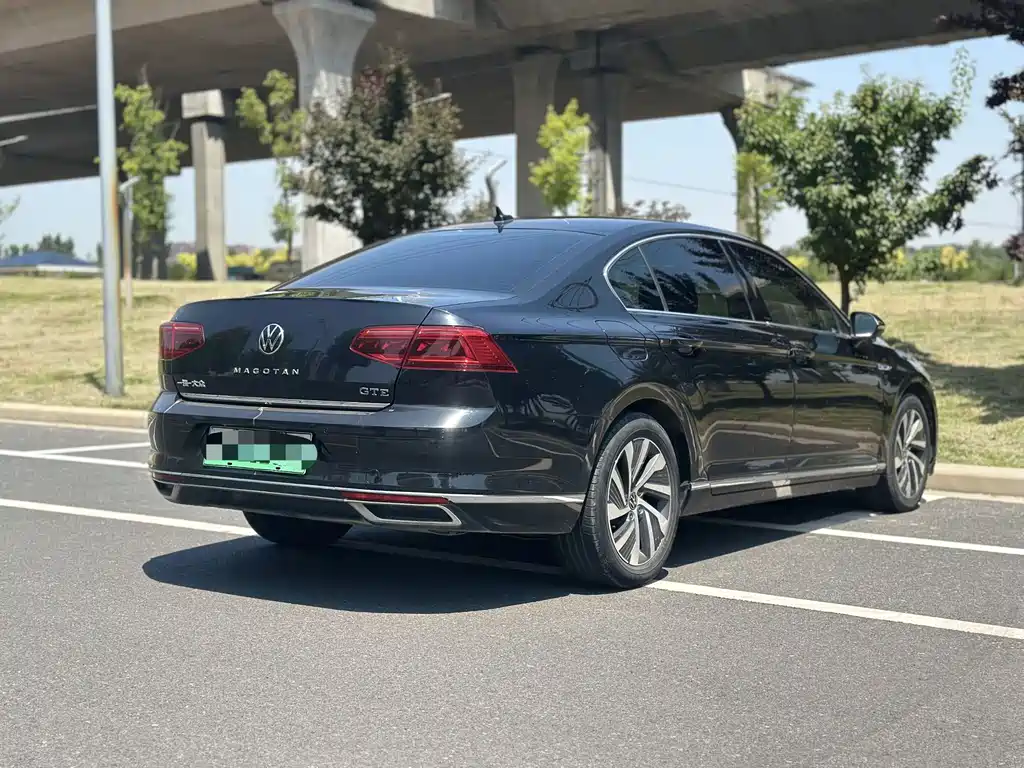 Volkswagen Magotan PHEV 2022