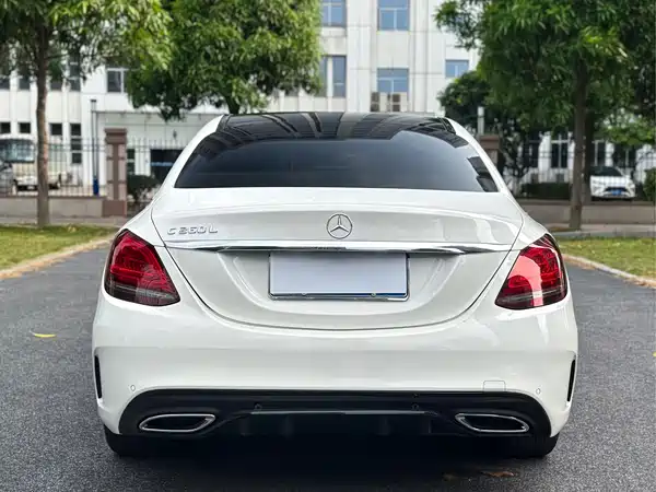 Mercedes-Benz C-Class 2021