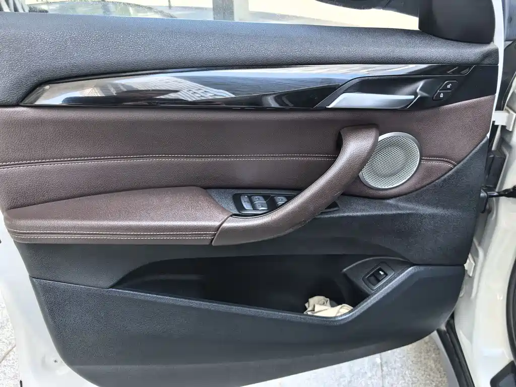 BMW X1 2020 — фото 14