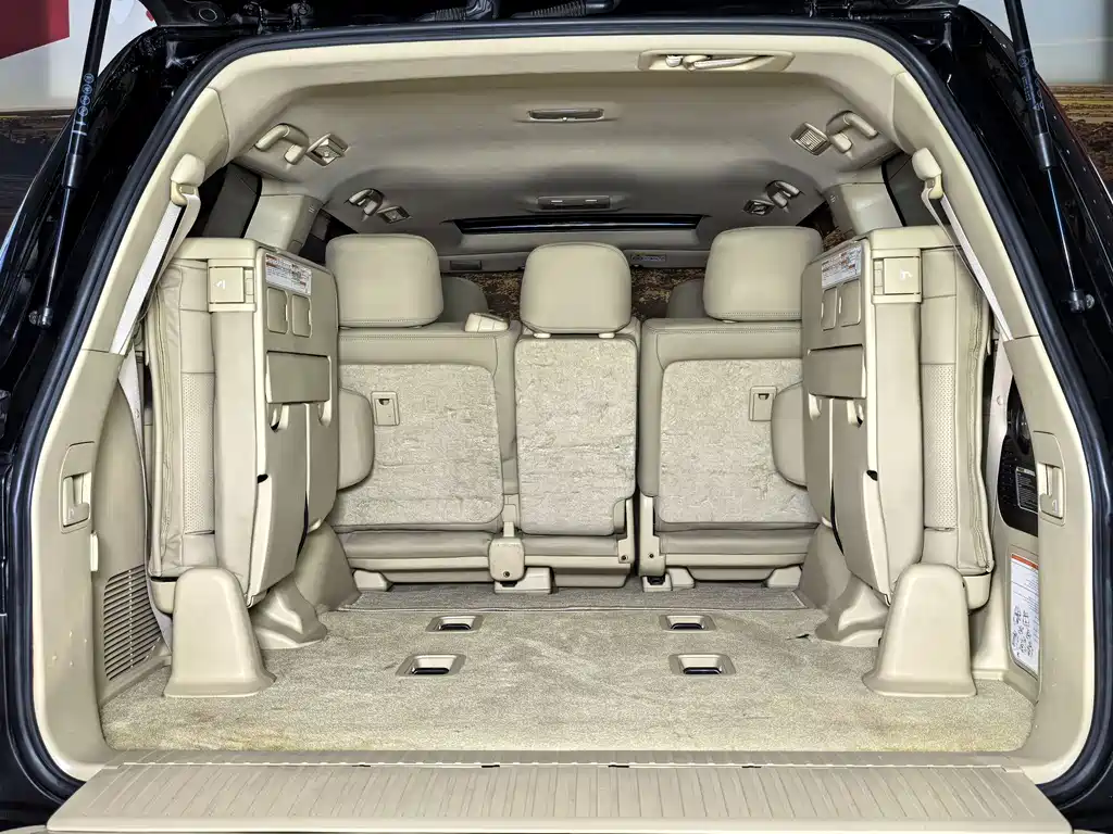 Toyota Land Cruiser 2017 — фото 24