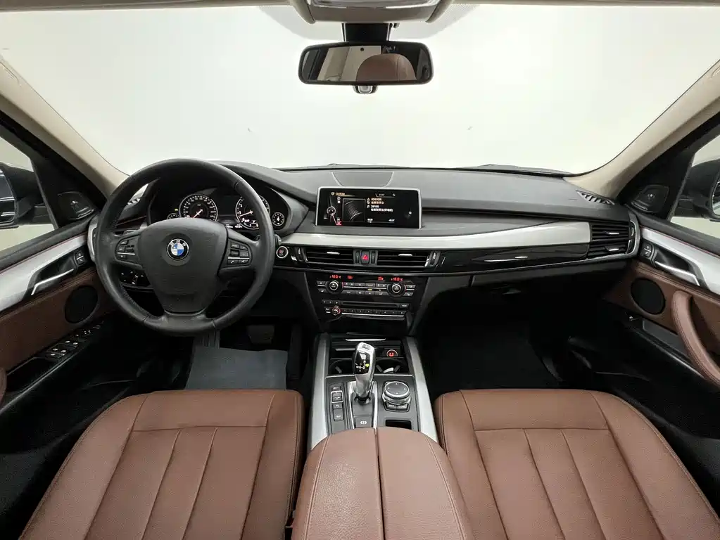 BMW X5 2017 — фото 11