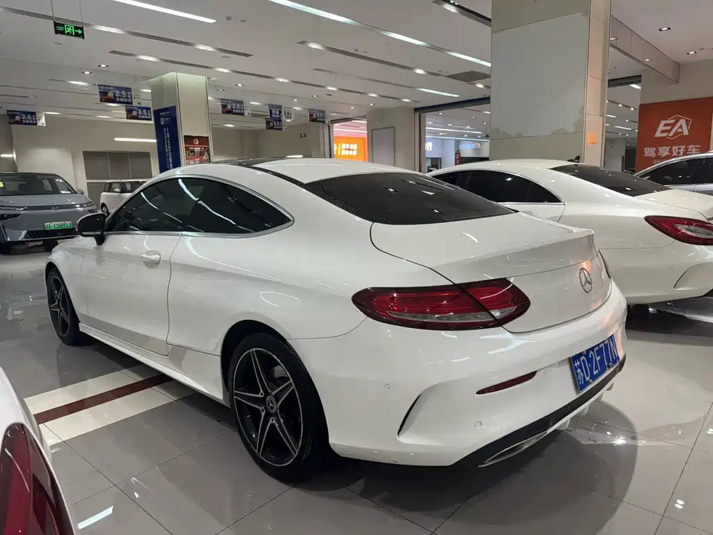 Mercedes-Benz C-Class 2018 — фото 9