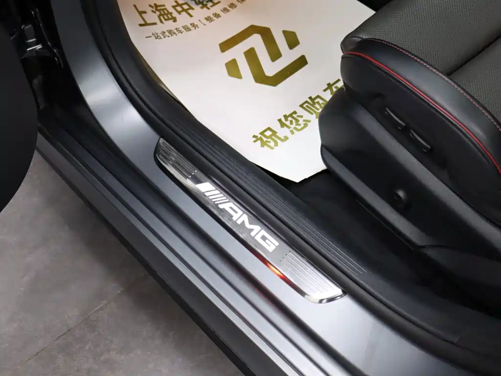 Mercedes-Benz E-Class AMG 2022 — фото 12