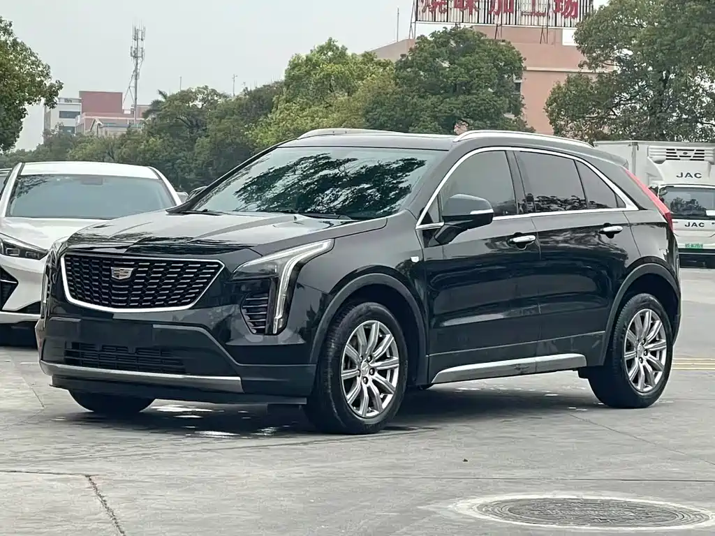 Cadillac XT4 2019 — фото 1