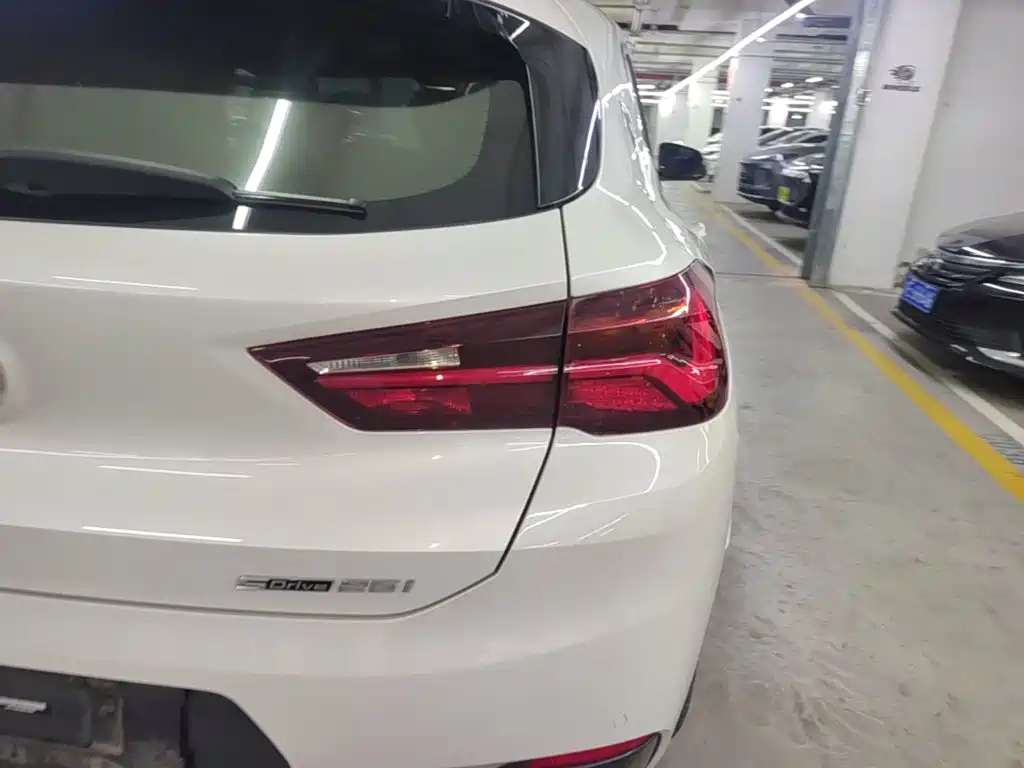 BMW X2 2022 — фото 8