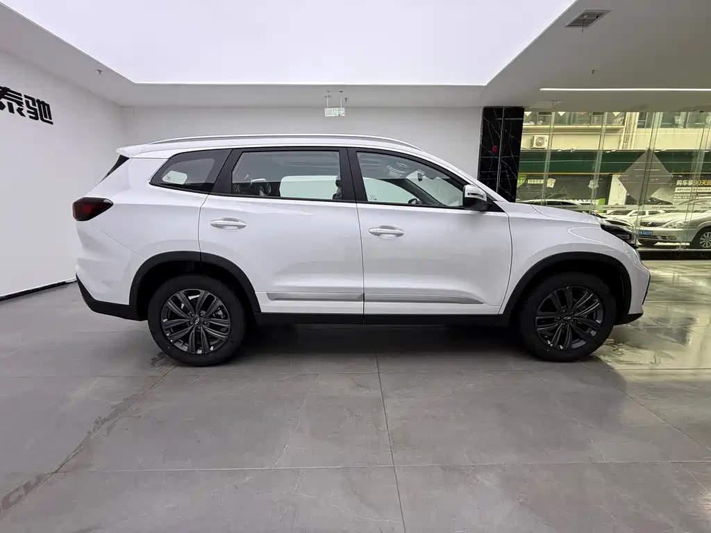 Chery Tiggo 8 2026 — фото 20
