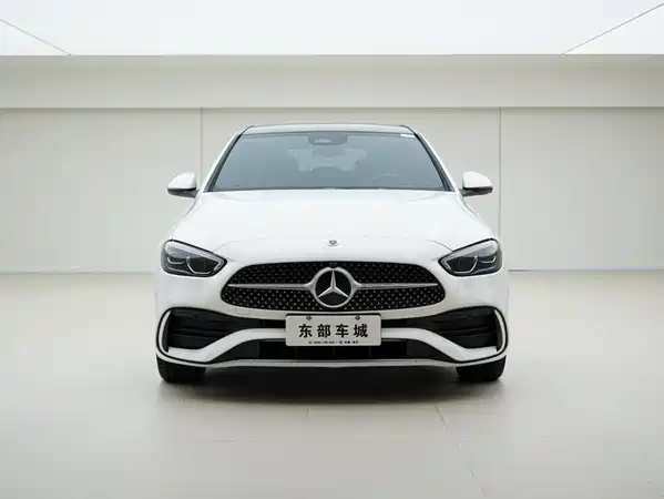 Mercedes-Benz C-Class 2024