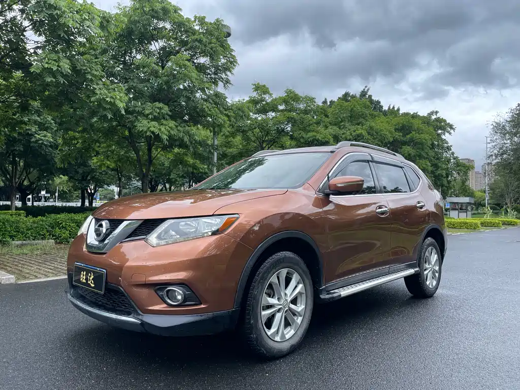 Nissan X-Trail 2015 — фото 1