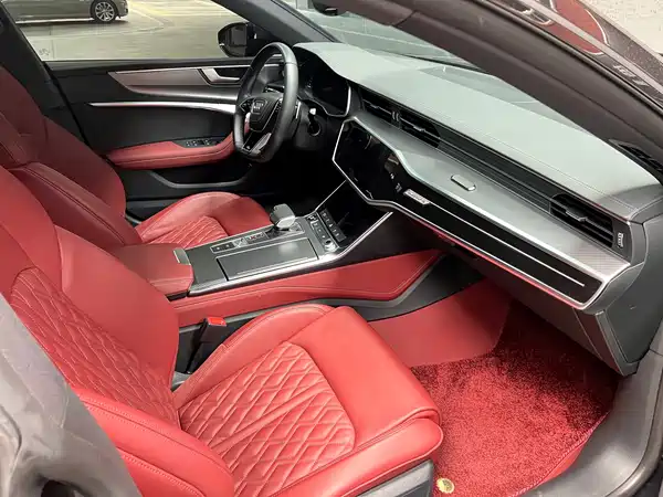 Audi A7L 2024