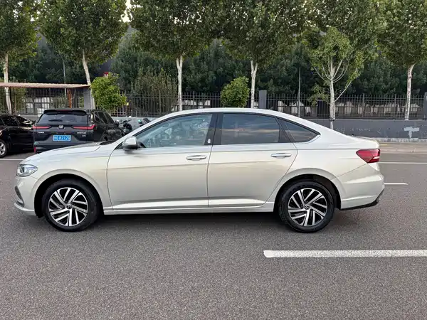 Volkswagen Lavida 2023