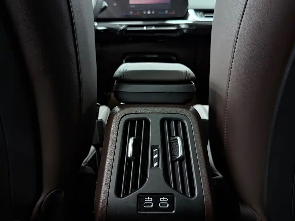 BMW X1 2023 — фото 14