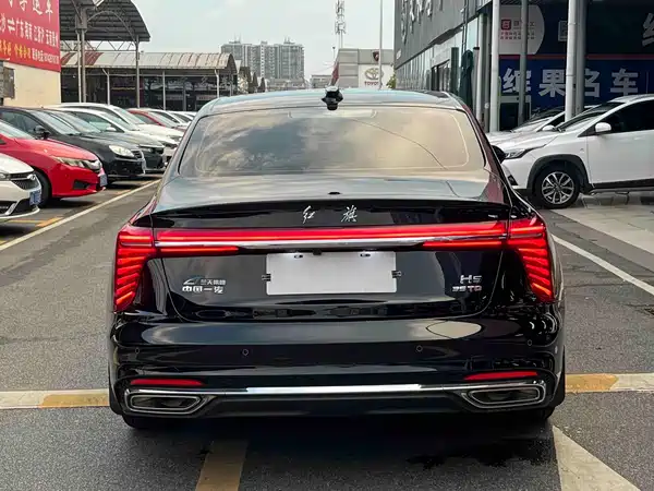 Hongqi H5 2026
