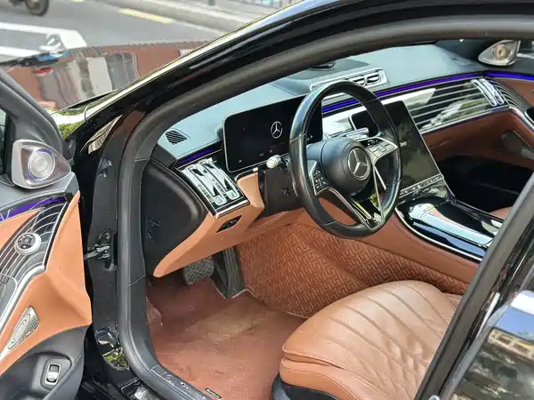 Mercedes-Benz S-Class 2021