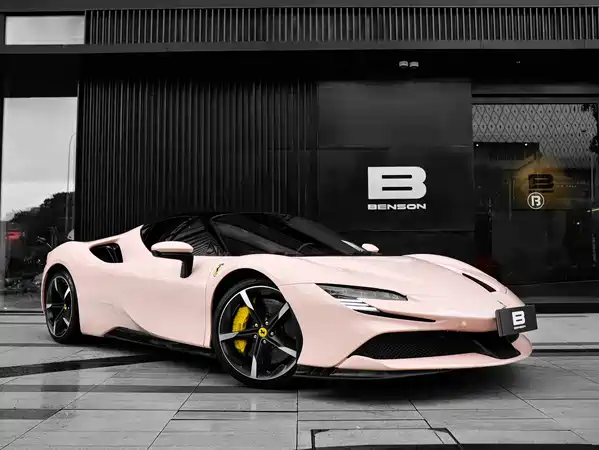 Ferrari SF90 2022