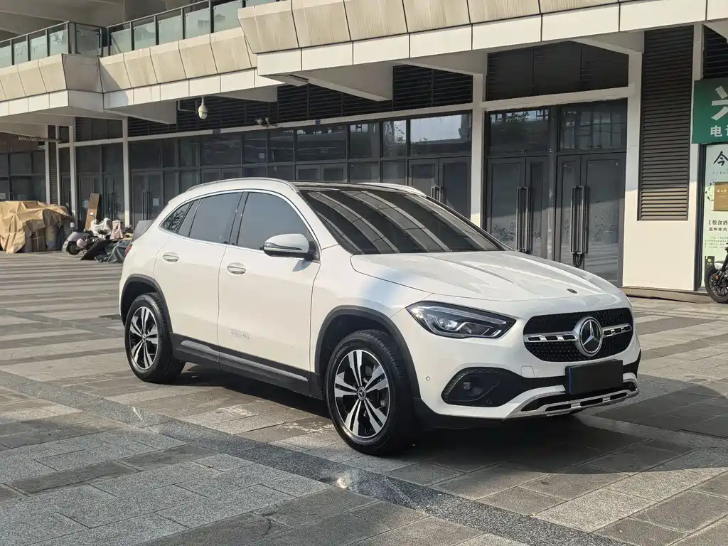 Mercedes-Benz GLA 2021 — фото 3