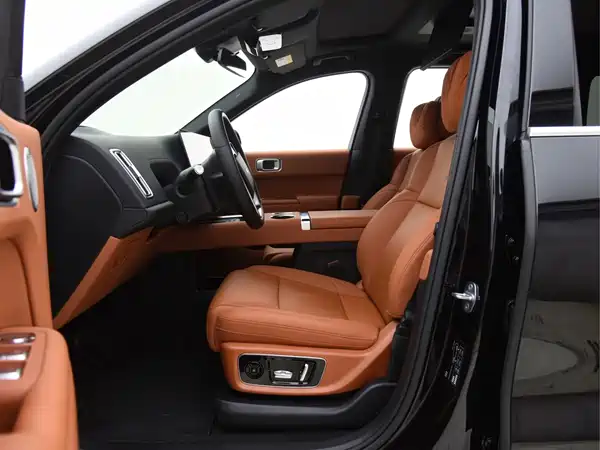 Li Auto L9 2025