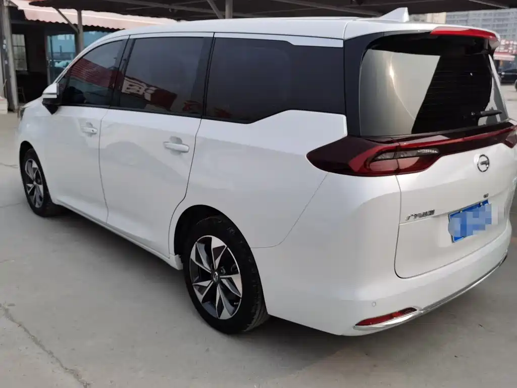 GAC Motor Trumpchi M6 2023 — фото 9
