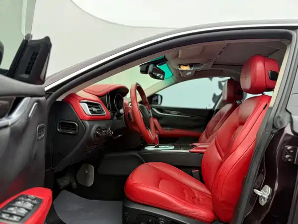 Maserati Ghibli 2014