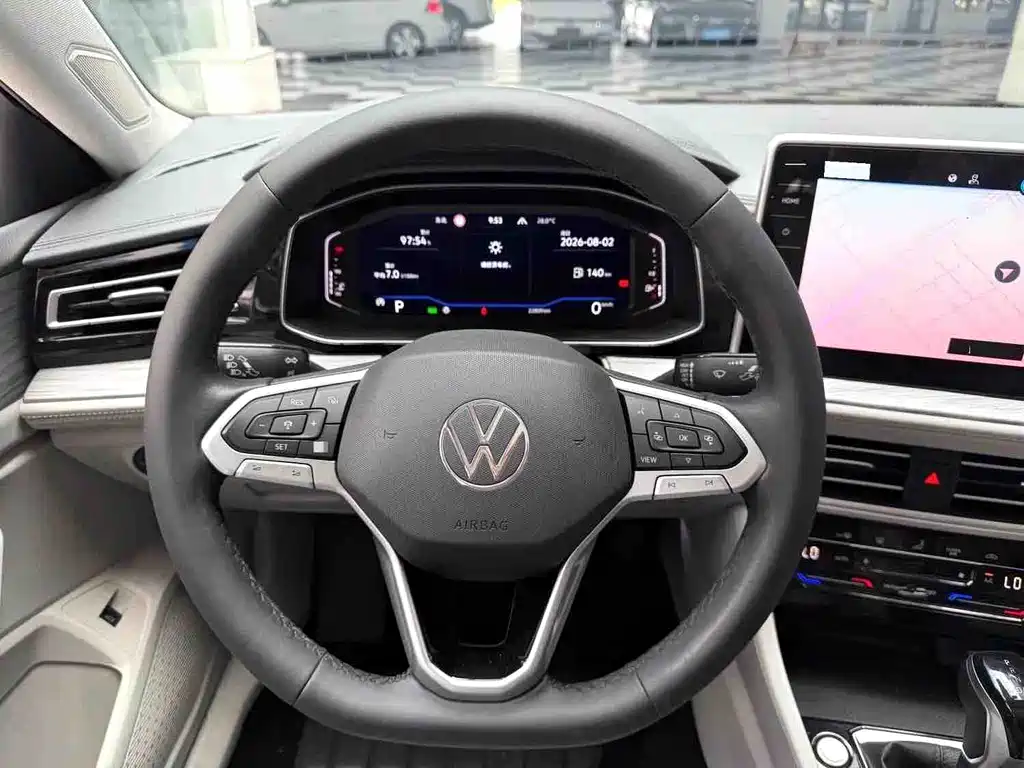 Volkswagen Sagitar 2022 — фото 11