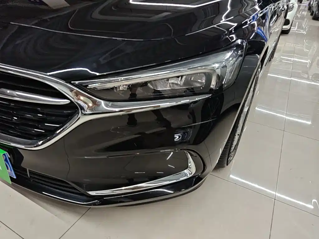 Buick LaCrosse 2023 — фото 24