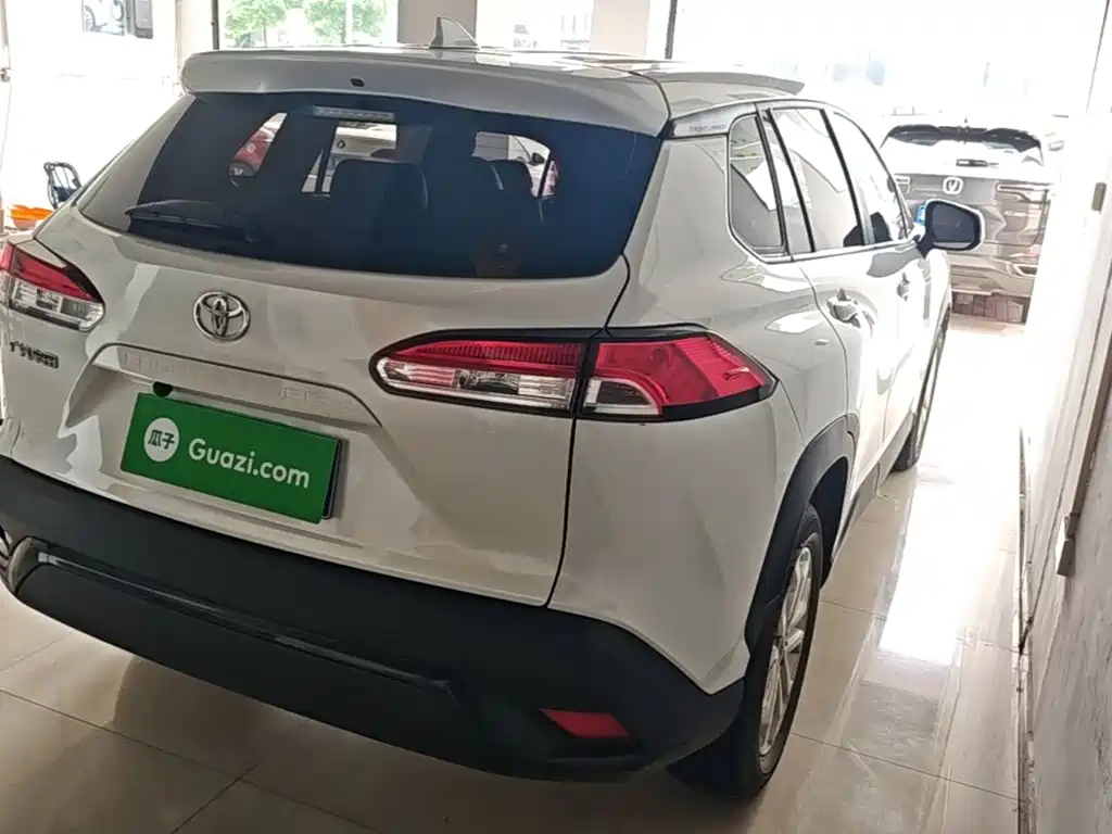 Toyota Frontlander 2024