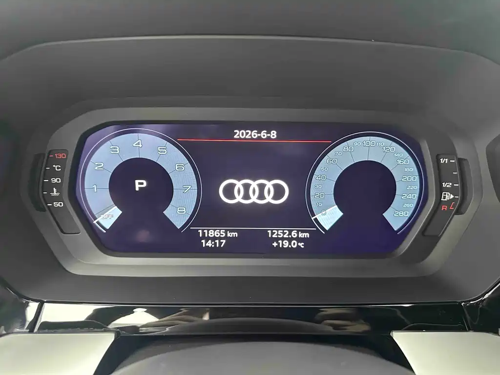 Audi A3 2022 — фото 16