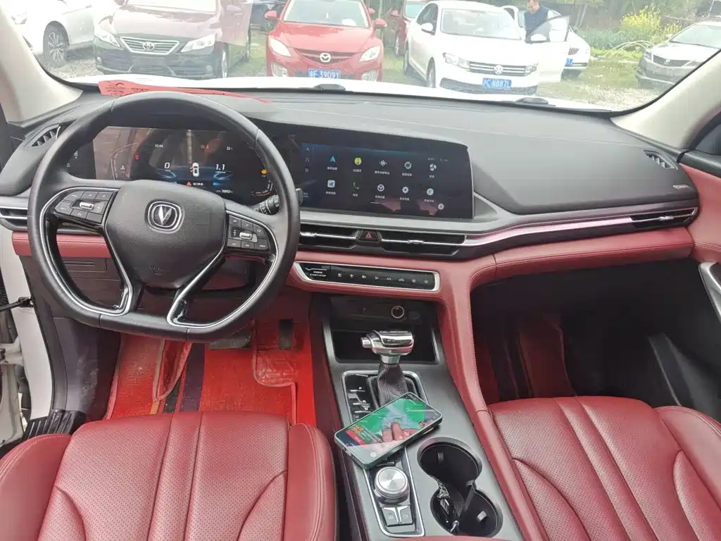 Changan CS75PLUS 2020 — фото 10