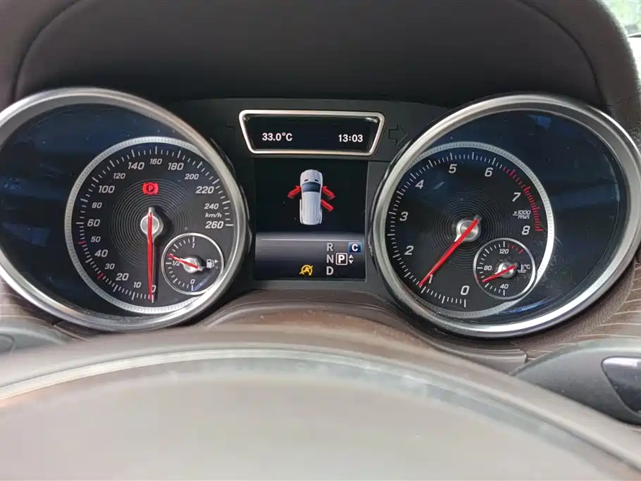Mercedes-Benz GLE 2018 — фото 13