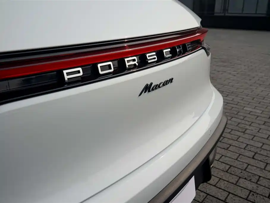 Porsche Macan 2025 — фото 8