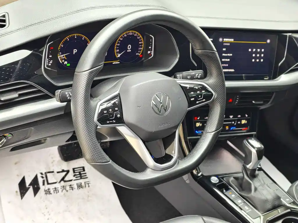 Volkswagen Passat 2023 — фото 13