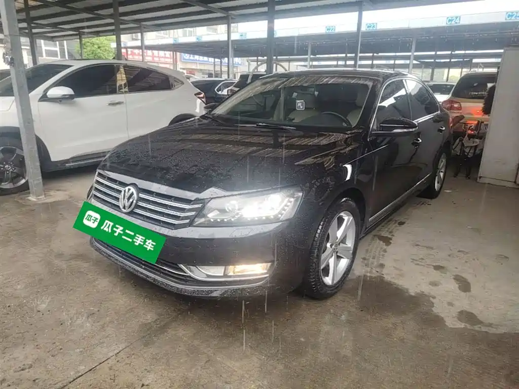 Volkswagen Passat 2014 — фото 1