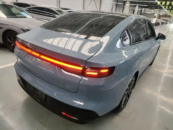 Leapmotor B01 2025