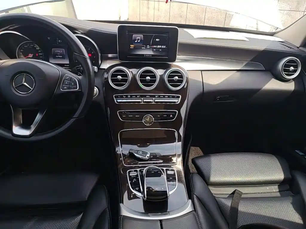Mercedes-Benz C-Class 2015 — фото 13