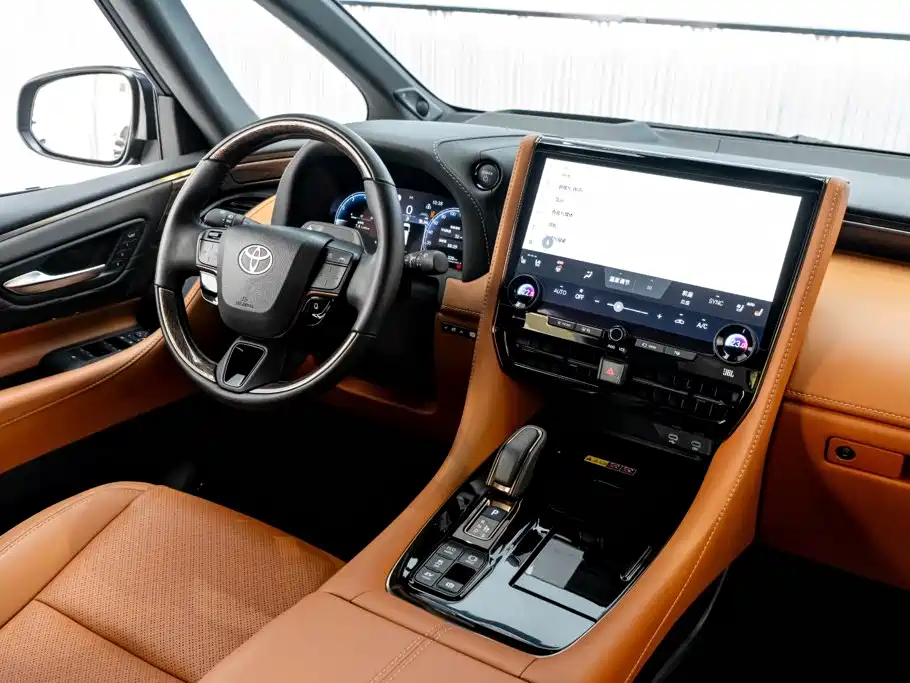 Toyota Alphard 2025 — фото 26