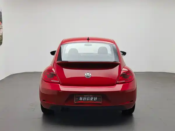 Volkswagen Beetle 2014