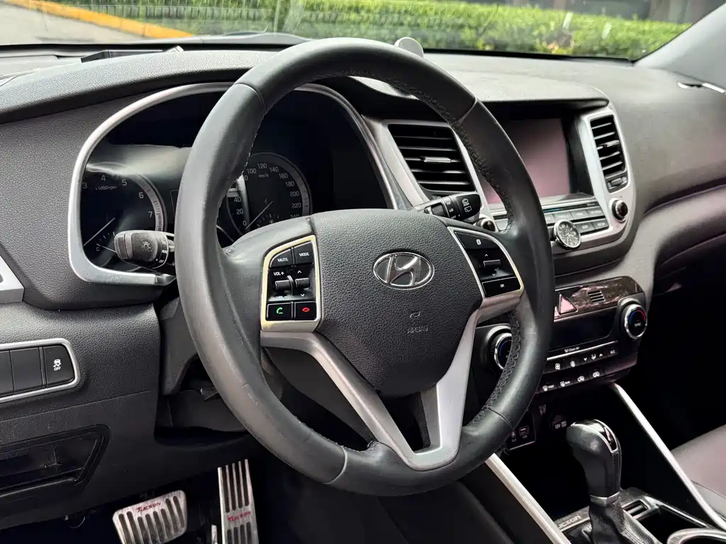 Hyundai Tucson 2016 — фото 7