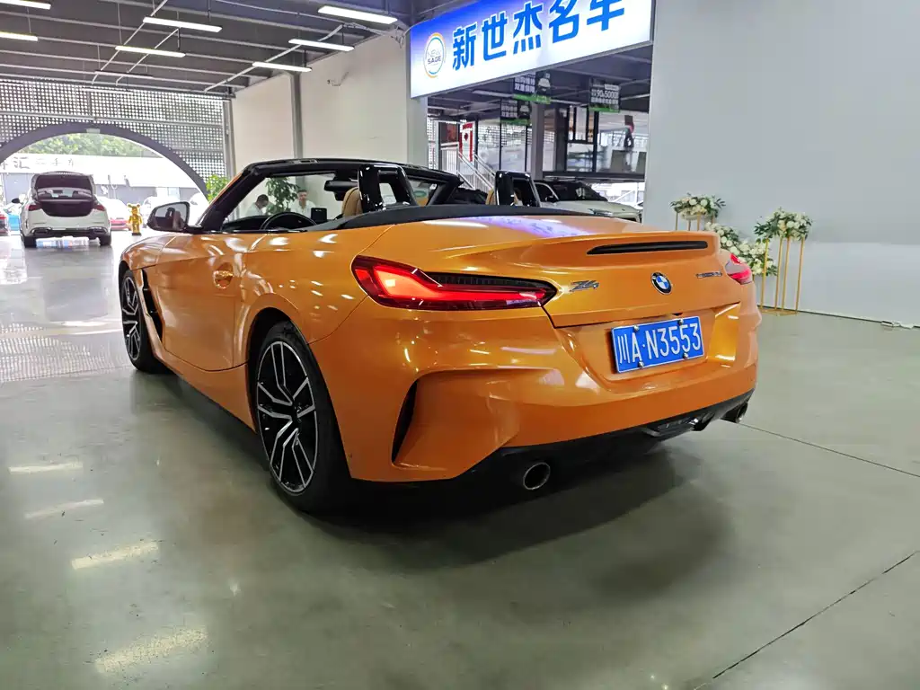 BMW Z4 2020 — фото 8