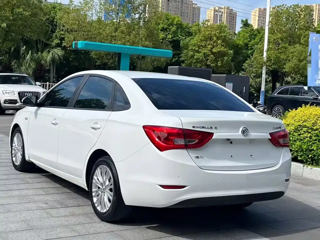Buick Excelle 2015