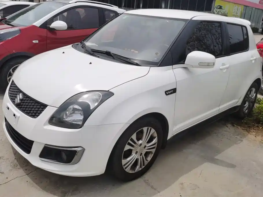 Suzuki Swift 2014 — фото 1