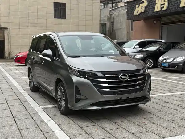 GAC Trumpchi M6 2019