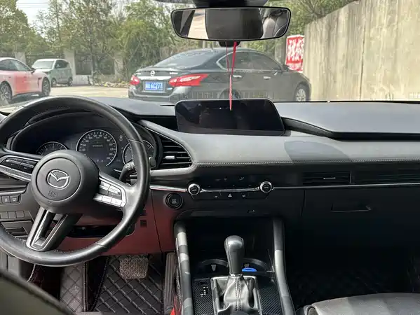 Mazda 3 Axela 2021