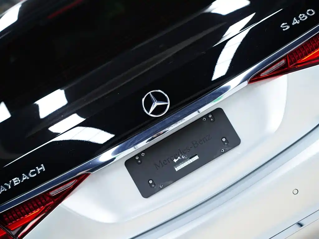 Mercedes-Benz S-Class 2025 — фото 8