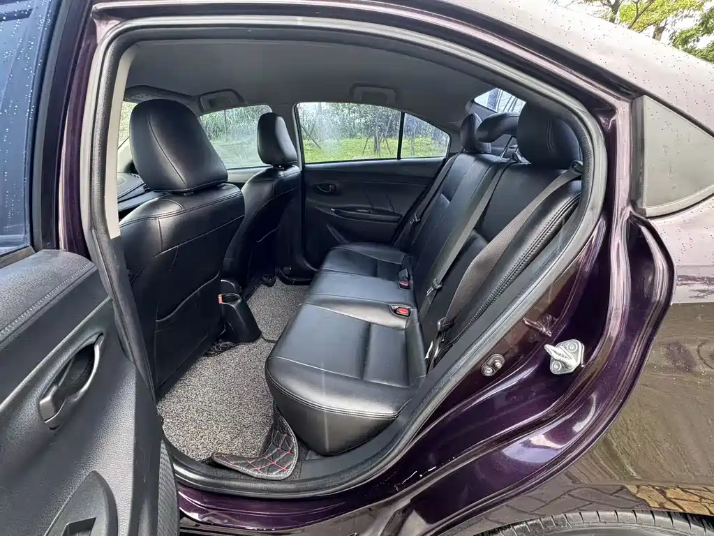 Toyota Vios 2018 — фото 12