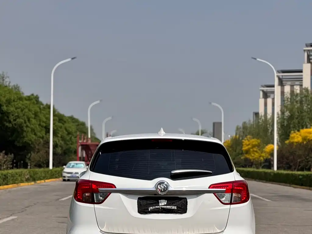 Buick Envision Plus 2017 — фото 28