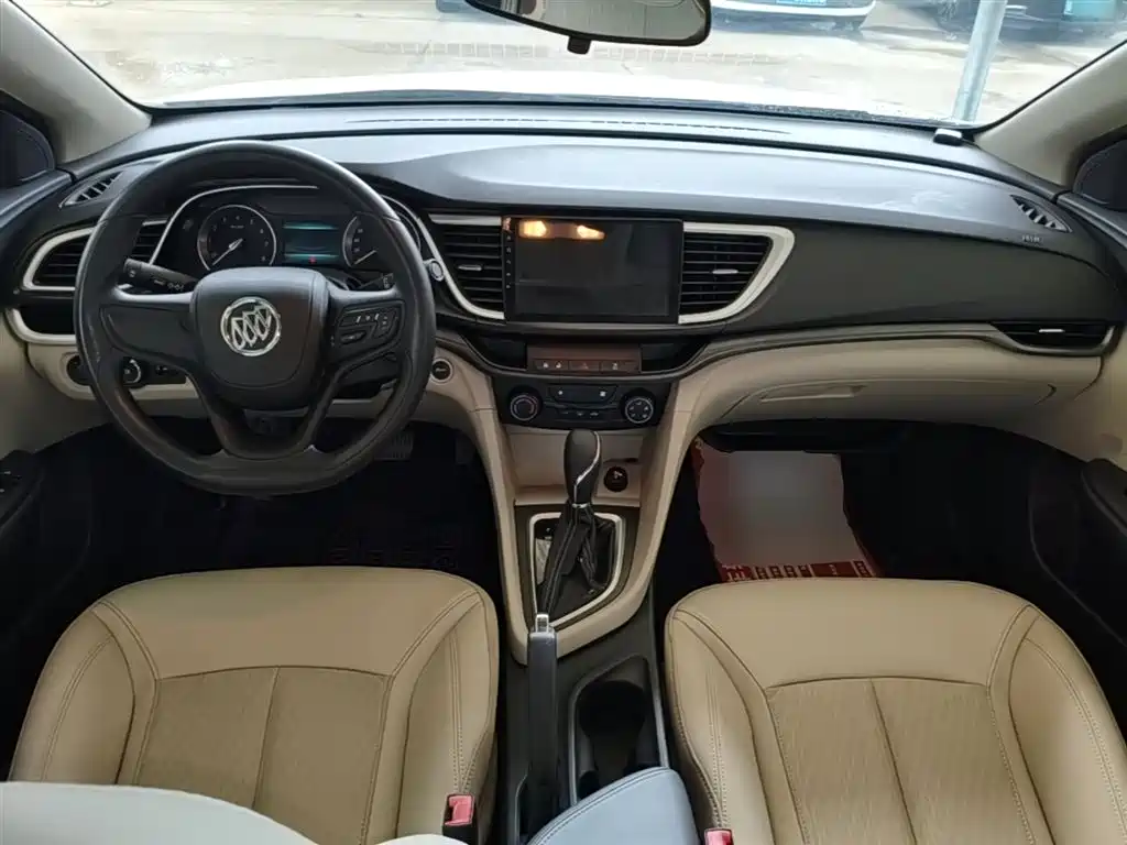 Buick Excelle 2016 — фото 10