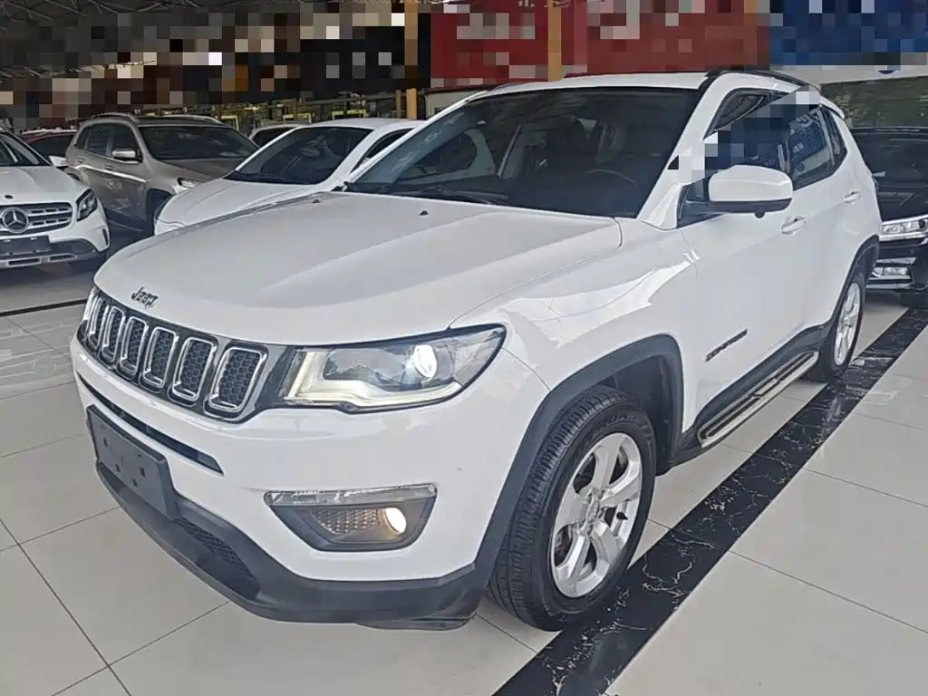 Jeep Compass 2017 — фото 2